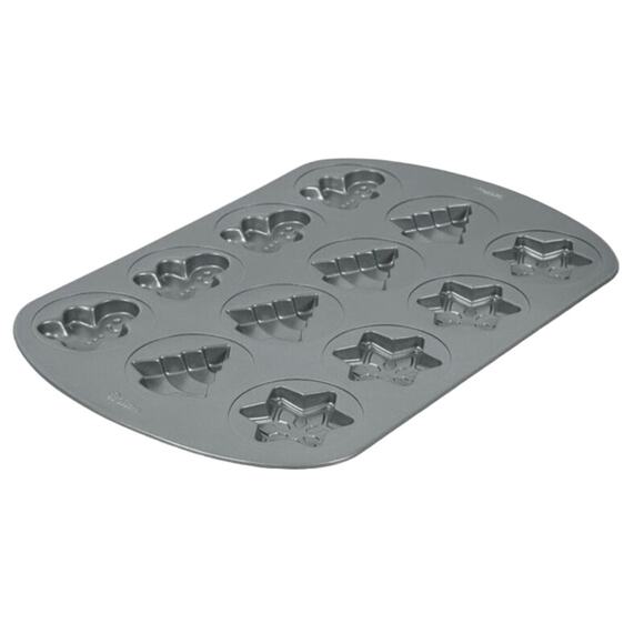 Wilton Treats Made Simple Holiday Shapes Cookie Pan, 12-Cavity - Picture 3 of 3